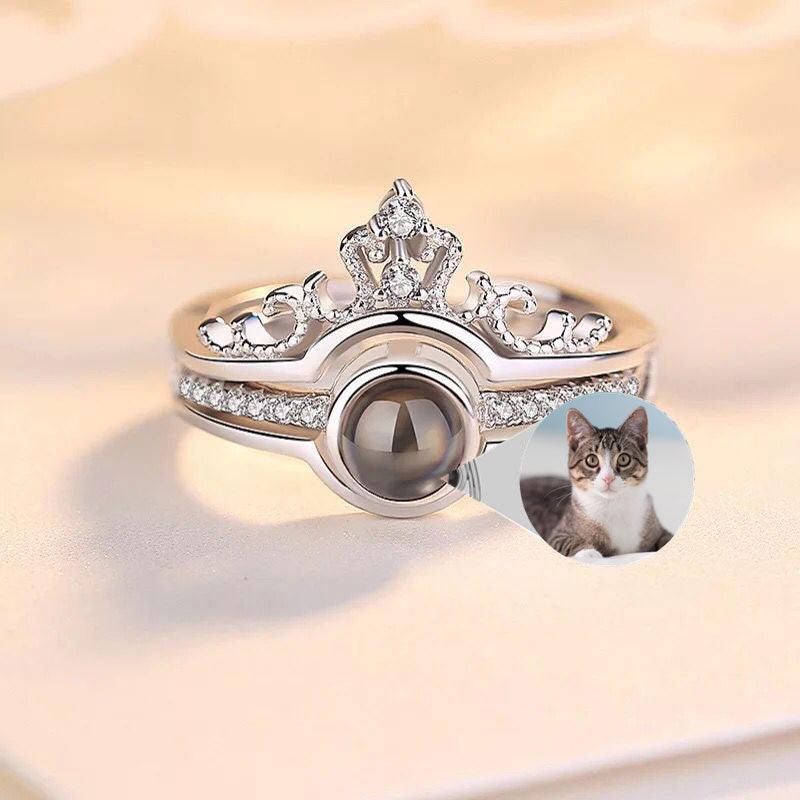 Personalised Crown Photo Projection Ring - LOX VAULT