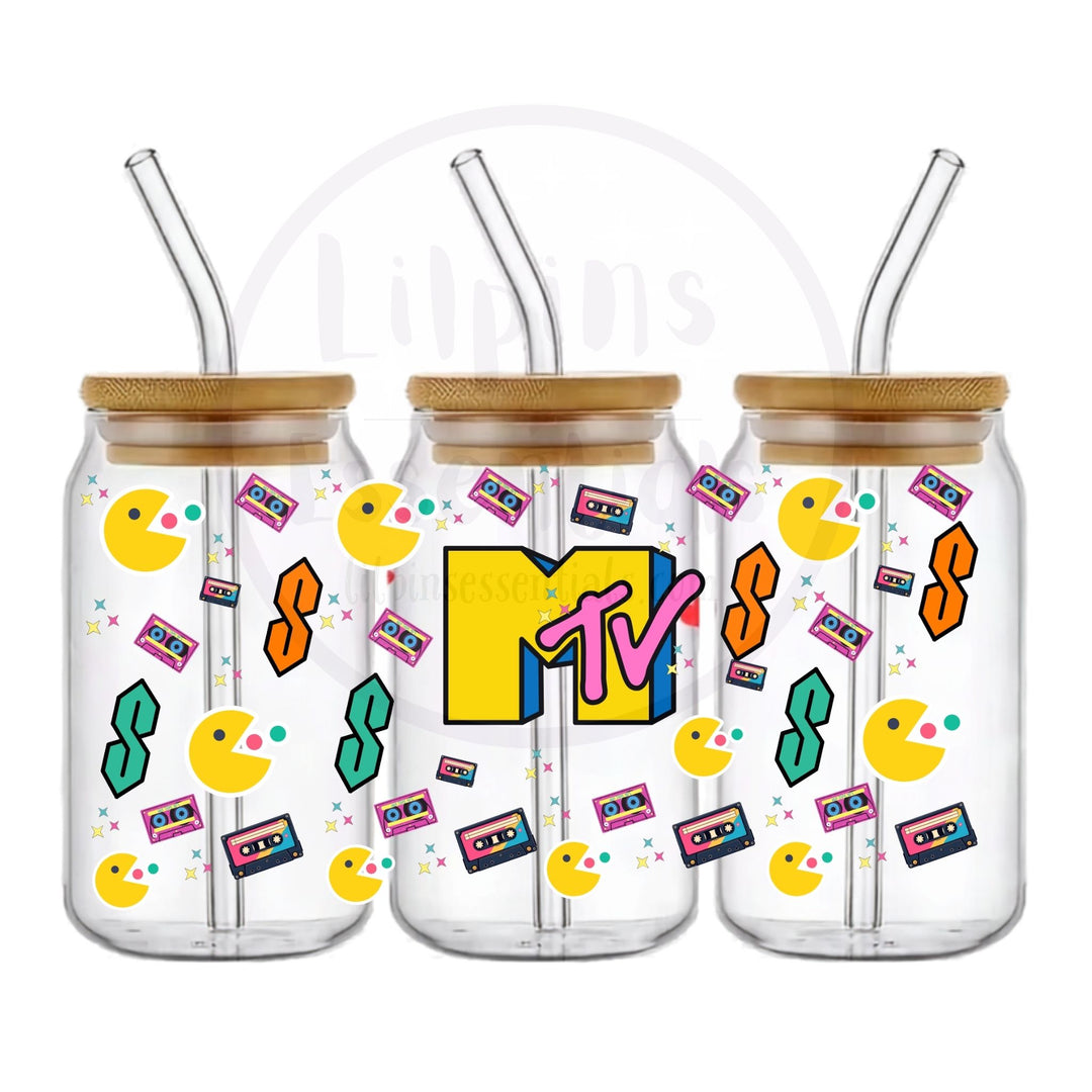 90s retro 16oz glass tumbler with cassette tapes and colourful pop culture artwork