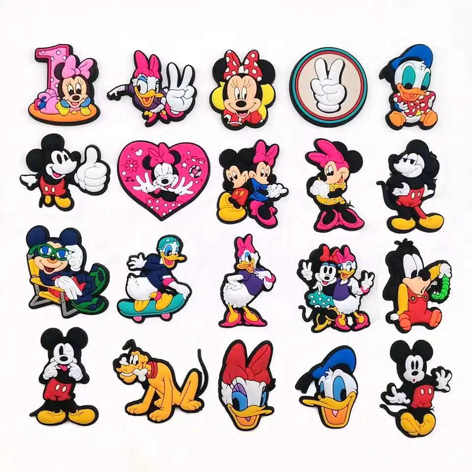 20 pk DISNEY & Friends Jibbitz charms